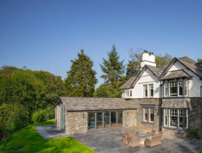 Luxury - Contemporary - Lakeland Home - Sleeps 10 - Lake Views